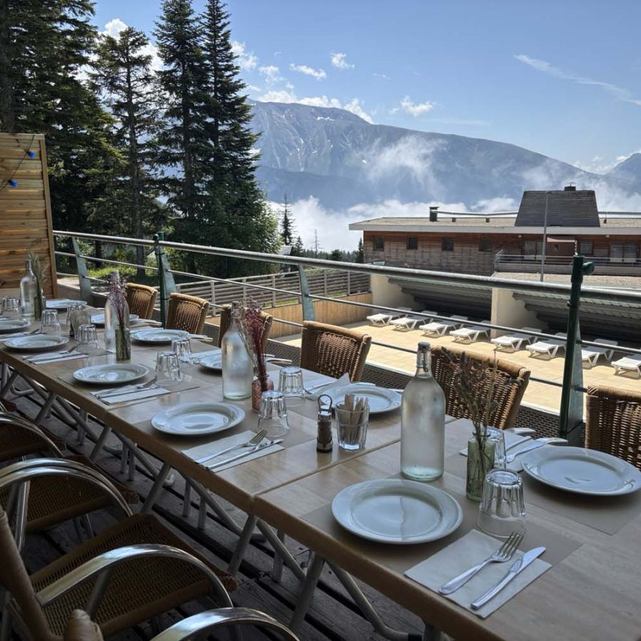 Restaurant-couverts terrasse 2.jpg