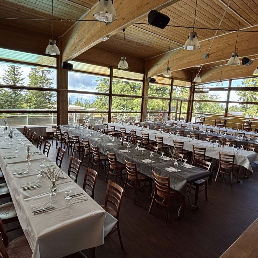 Seminaire-restaurant-mise en place.jpg